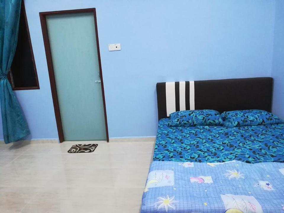 Homestay Damai Yusmila كُوالا تيرينغانو المظهر الخارجي الصورة