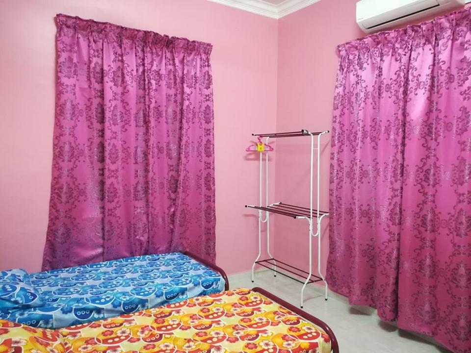 Homestay Damai Yusmila كُوالا تيرينغانو المظهر الخارجي الصورة